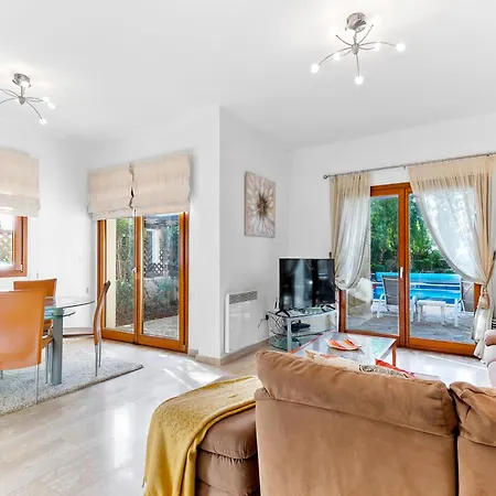 2 Bedroom Loukia With Private Pool And Gardens, Aphrodite Hills Villa