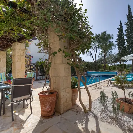 2 Bedroom Loukia With Private Pool And Gardens, Aphrodite Hills * Kouklia