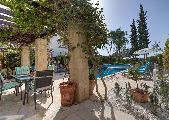 2 Bedroom Loukia With Private Pool And Gardens, Aphrodite Hills * Kouklia