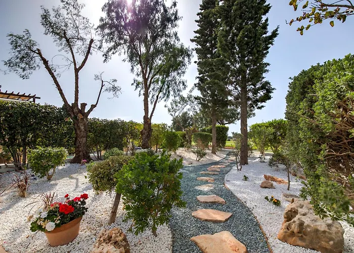 2 Bedroom Loukia With Private Pool And Gardens, Aphrodite Hills Villa Kouklia