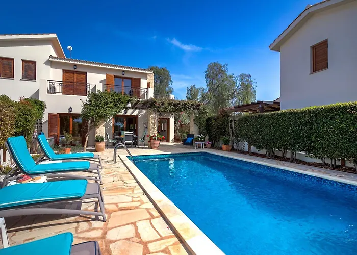 2 Bedroom Loukia With Private Pool And Gardens, Aphrodite Hills Villa Kouklia